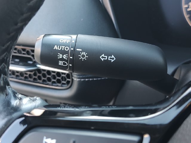 Used 2024 Blue Honda EX-L image 22