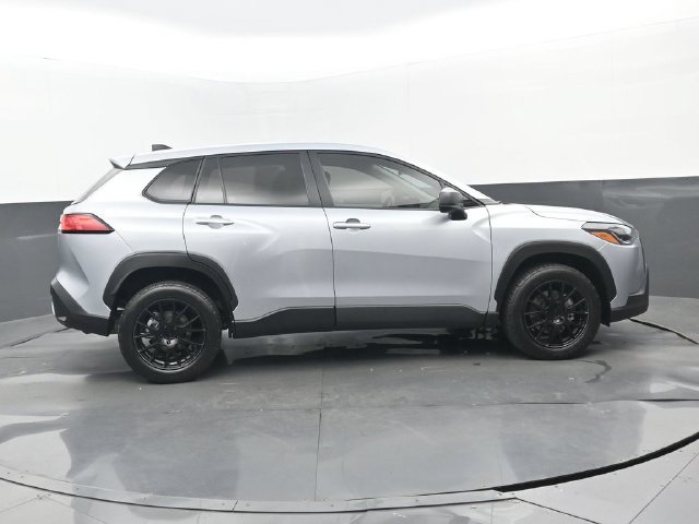 Used 2023 Sonic Silver Toyota L image 2
