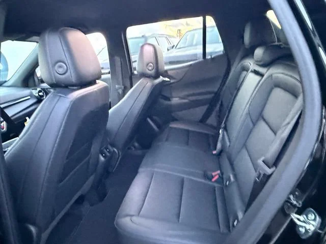 New 2027 Mosaic Black Metallic Chevrolet LT image 8