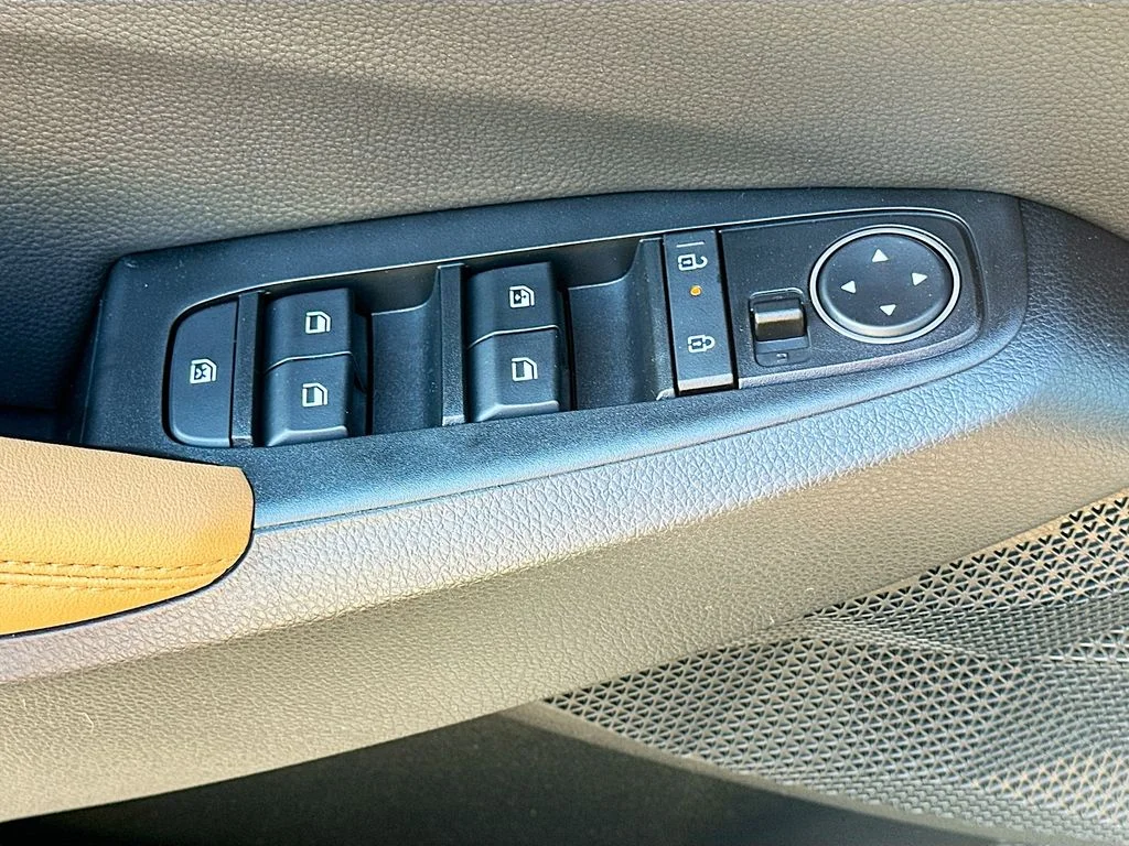 New 2026 Gravity Gray Kia EX image 18
