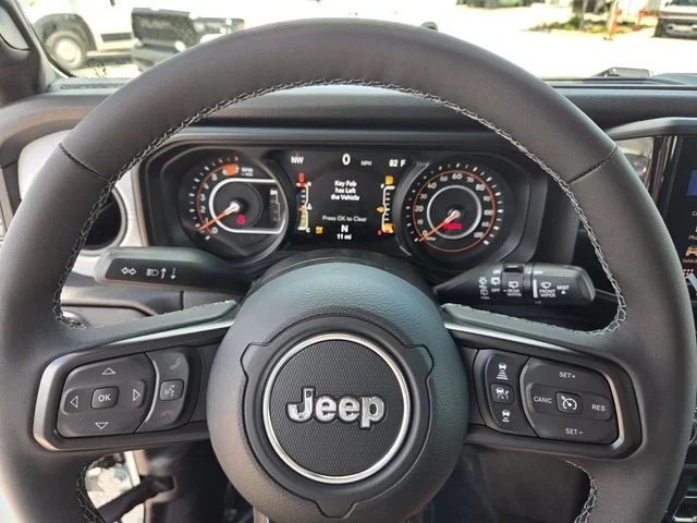 New 2026 Earl Clear-Coat Exterior Paint Jeep Sport S image 27
