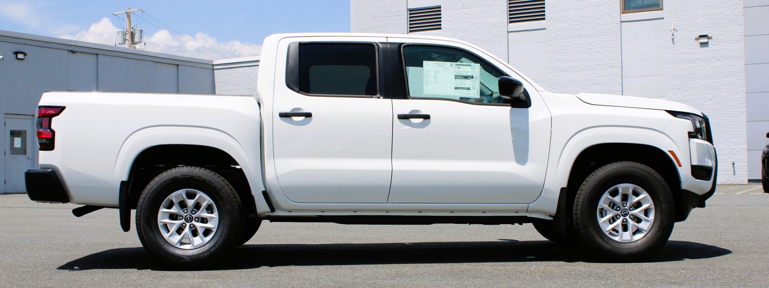 New 2026 Glacier White Nissan Crew Cab S image 6