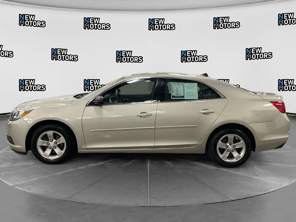 Used 2013 Champagne Silver Chevrolet LS image 2