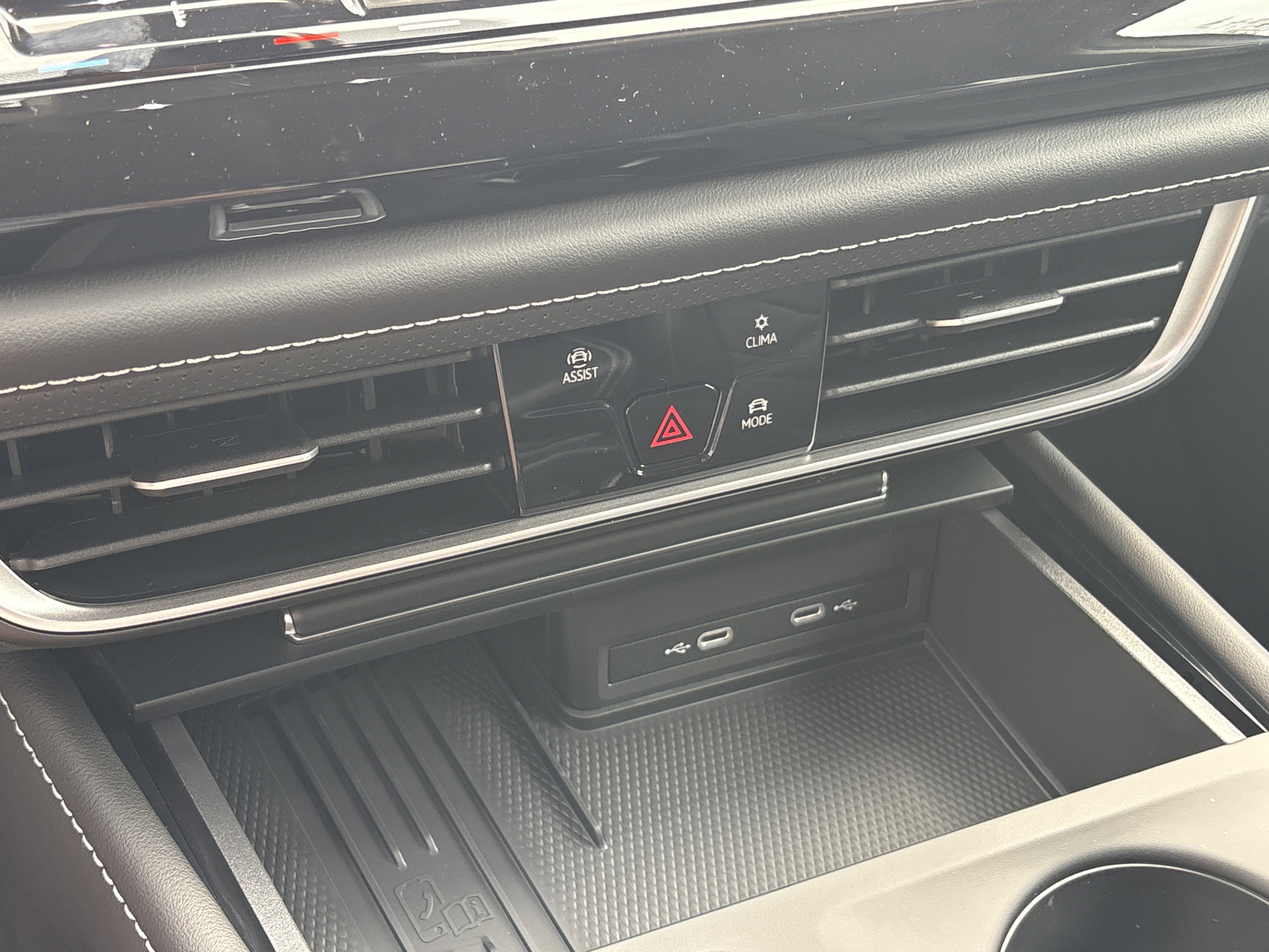 2026 Volkswagen Atlas SE - Photo 20