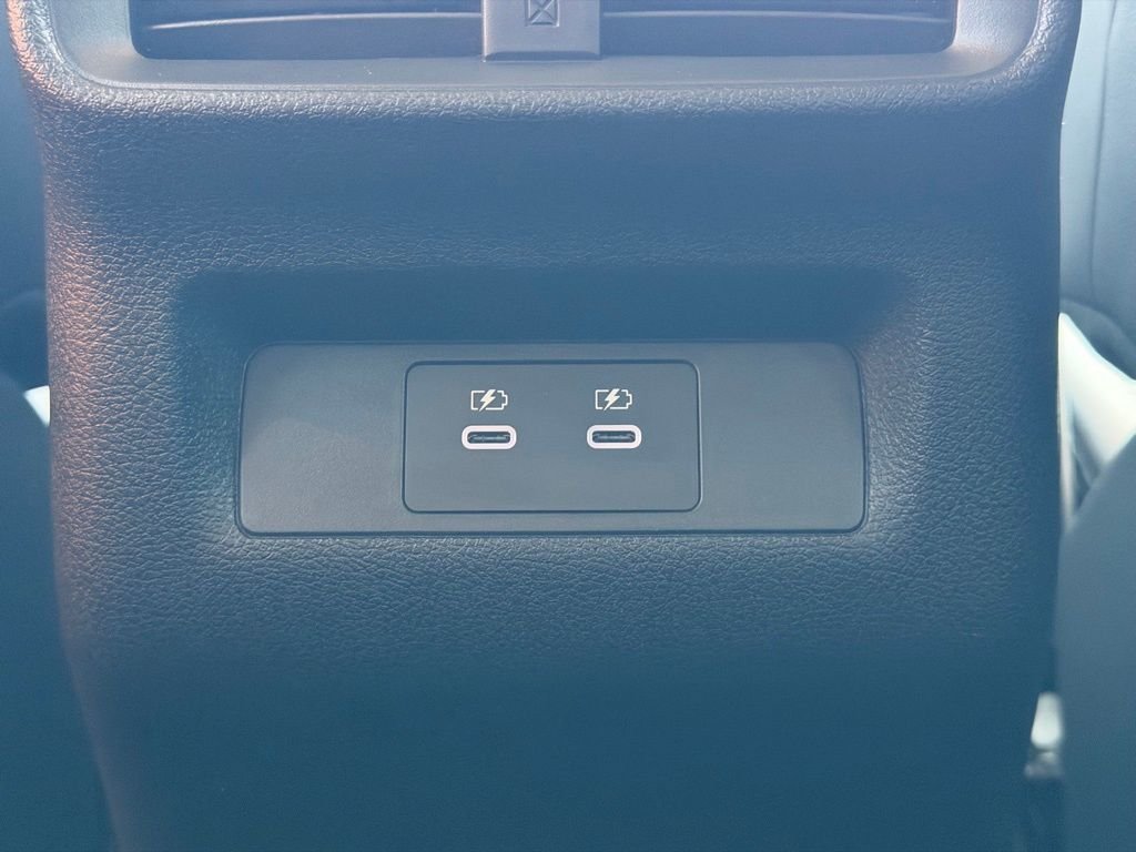 New 2026 Everest White Pearl TriCoat Nissan SL image 18