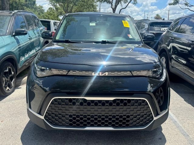 Certified Used 2025 Black Kia LX image 9