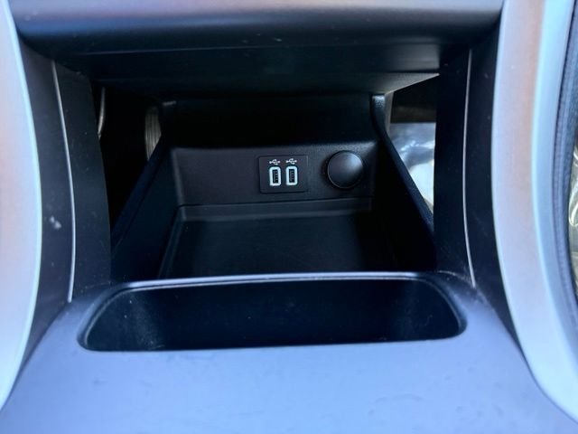 2020 Ford Fusion S - Photo 23