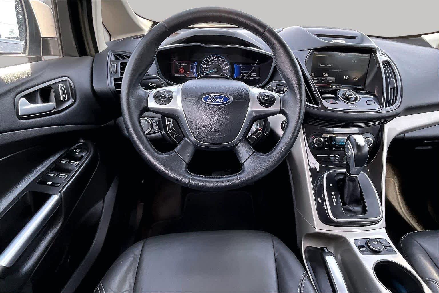 Used 2015 White Platinum Metallic Tri-Coat Ford SEL image 5