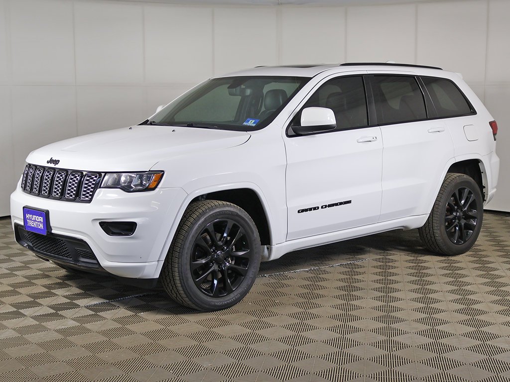 2020 Jeep Grand Cherokee Altitude - Photo 8