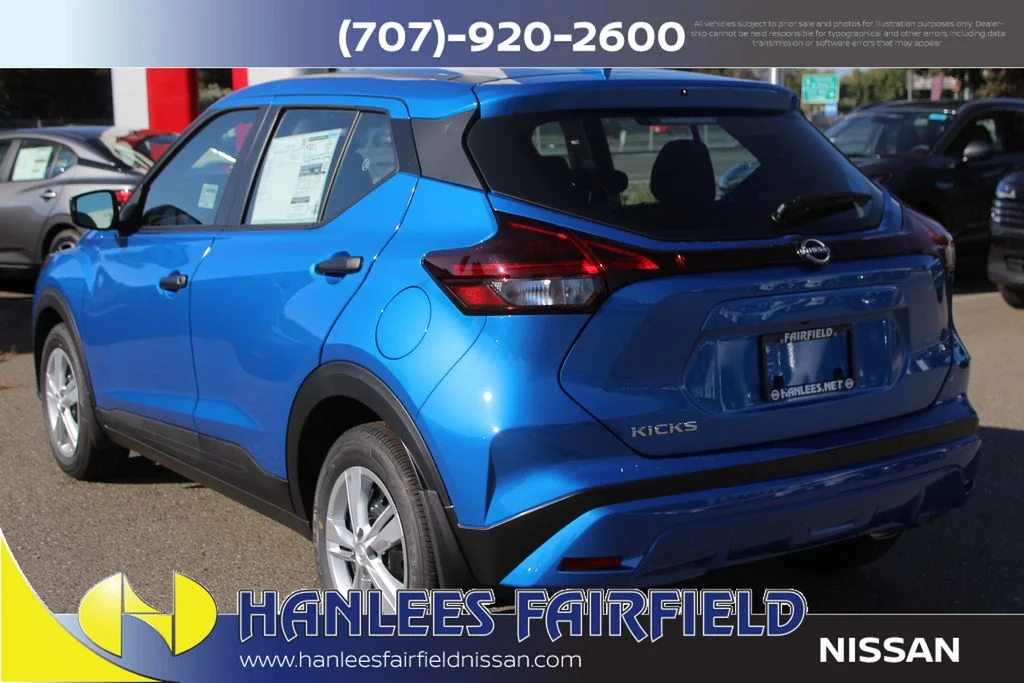 2025 Nissan KICKS PLAY Base - Photo 8