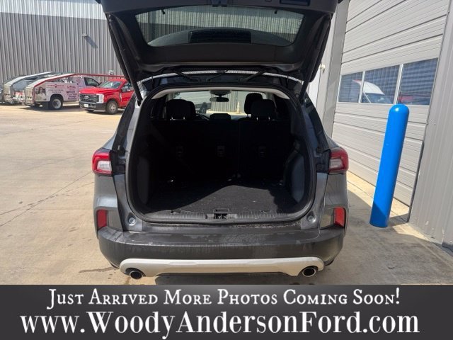 Used 2023 Carbonized Gray Metallic Ford Active image 6