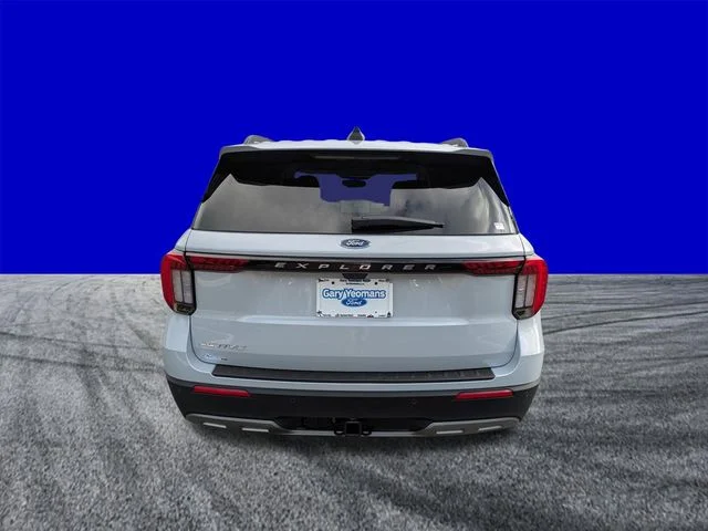 New 2026 Space White Metallic Ford Active image 5