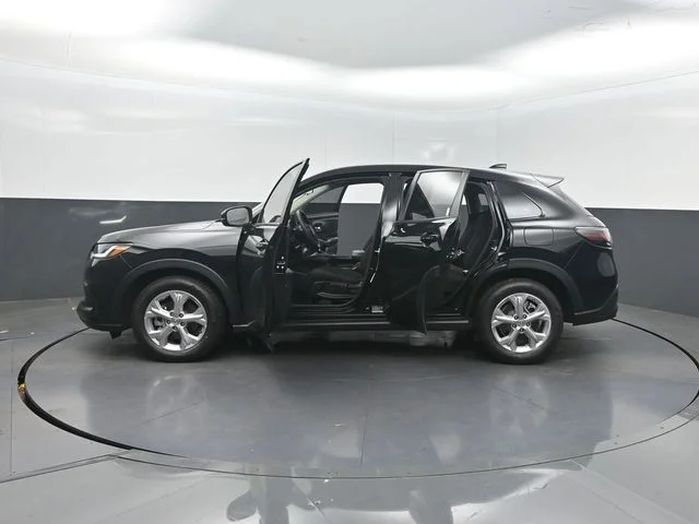 Used 2025 Black Honda LX image 38