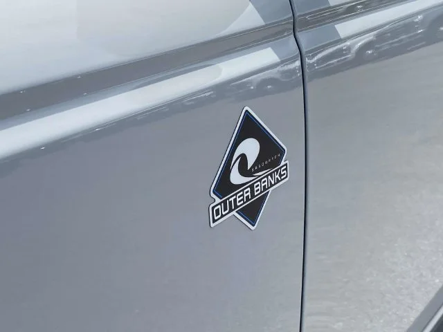 New 2026 White Ford Outer Banks image 8