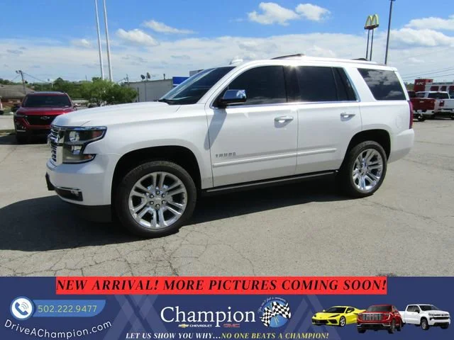 Used 2019 IRIDESCENT PEARL TRICOAT Chevrolet Premier image 1