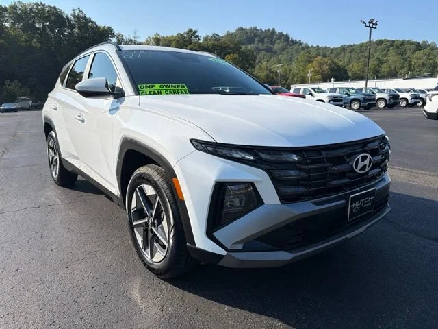 Used 2026 White Hyundai SEL image 2