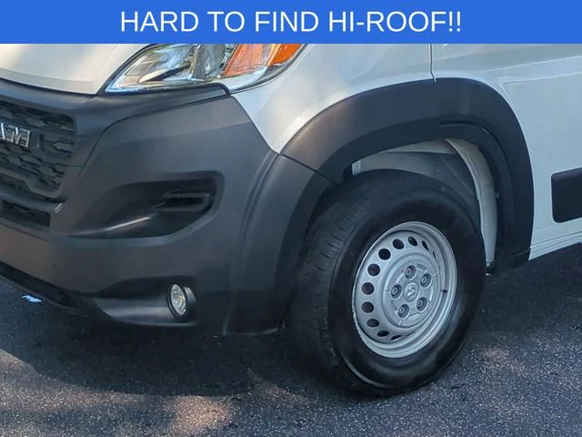 Used 2025 White Ram High Roof image 9