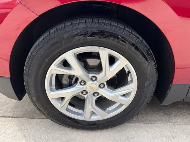 Used 2021 Red Chevrolet Premier image 9