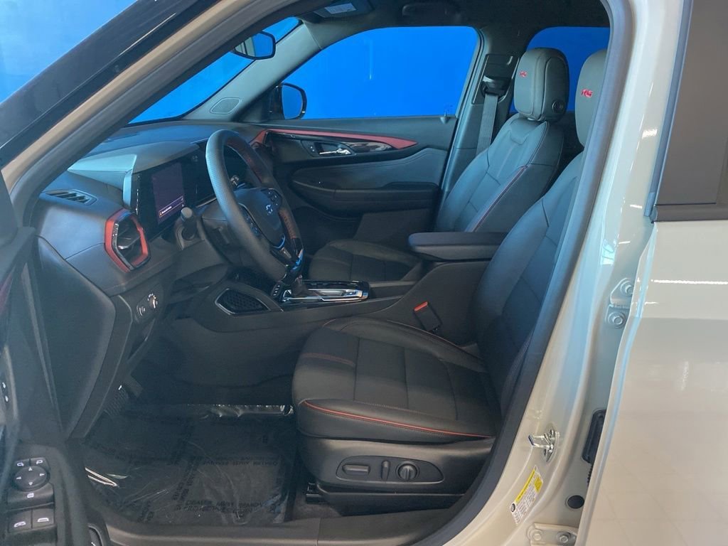 New 2026 White Sands Chevrolet RS image 10