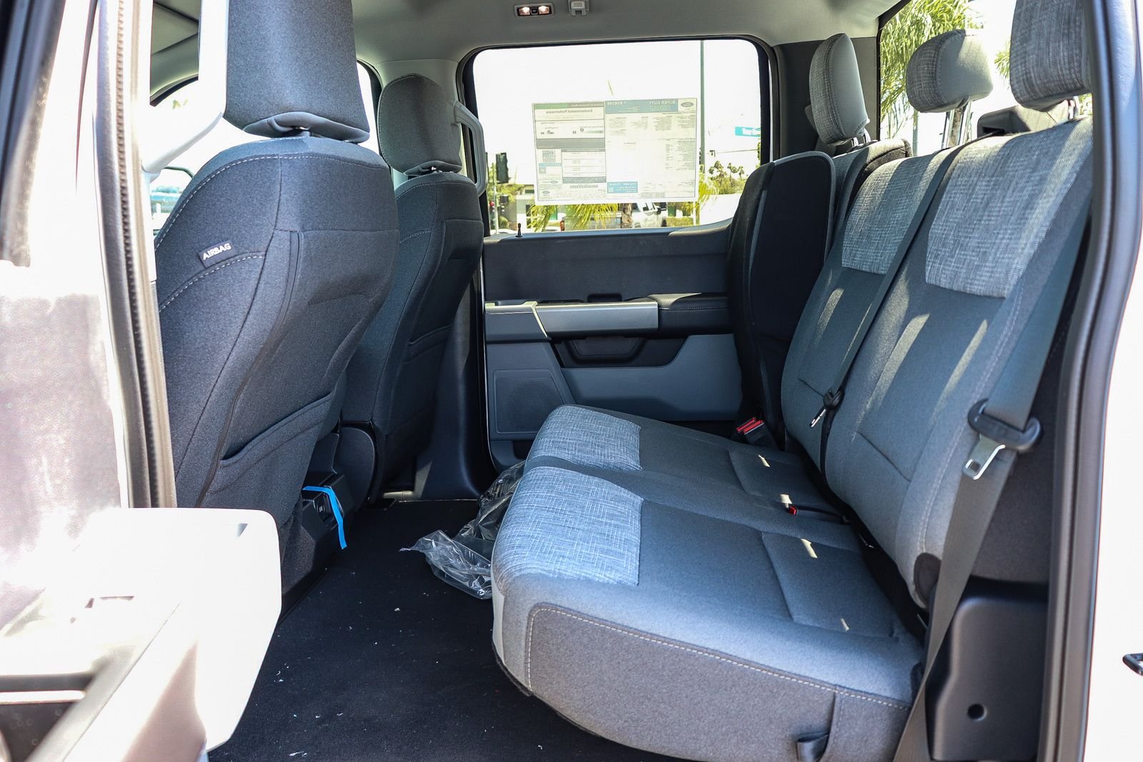 New 2026 Oxford White Ford F-250® XLT image 17