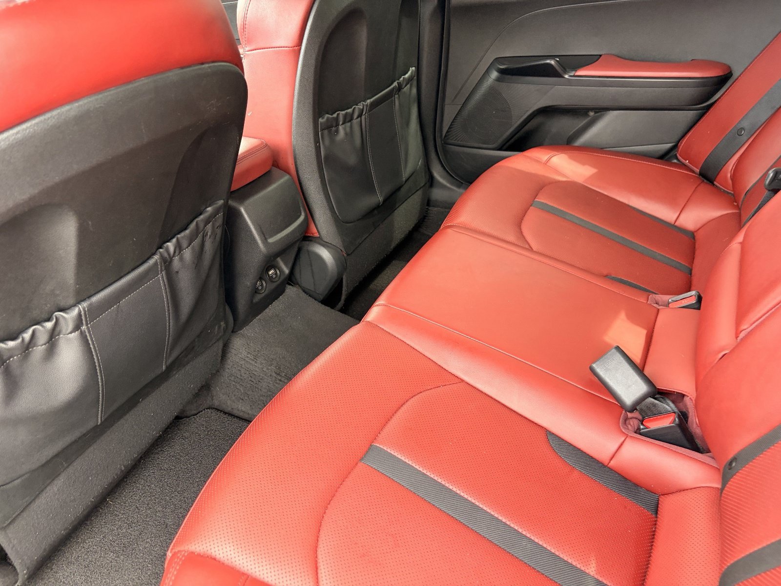 Used 2023 White Kia GT-Line image 9