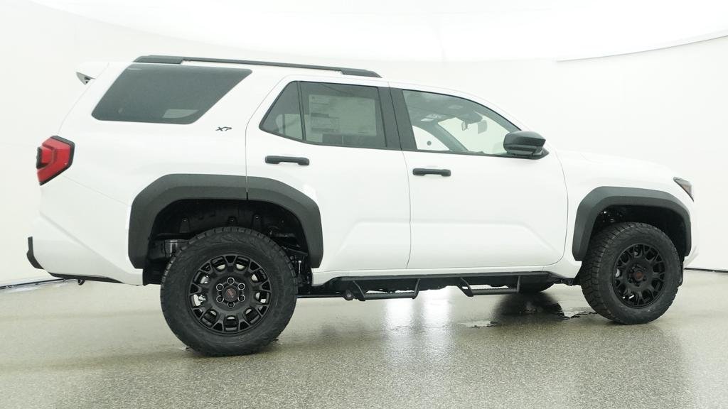 New 2026 Ice Cap Toyota SR5 image 15