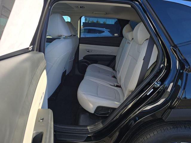 Used 2025 Black Hyundai SEL Convenience image 22