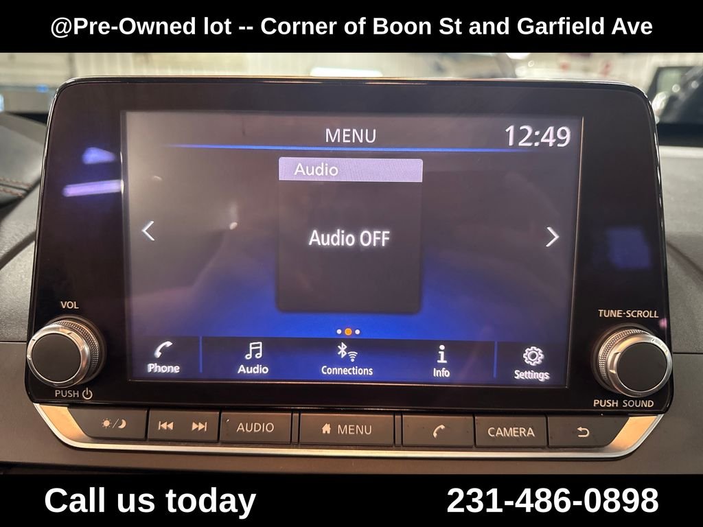 Used 2020 Black Nissan 2.5 SR image 23