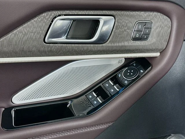 New 2026 Ford Explorer Platinum
