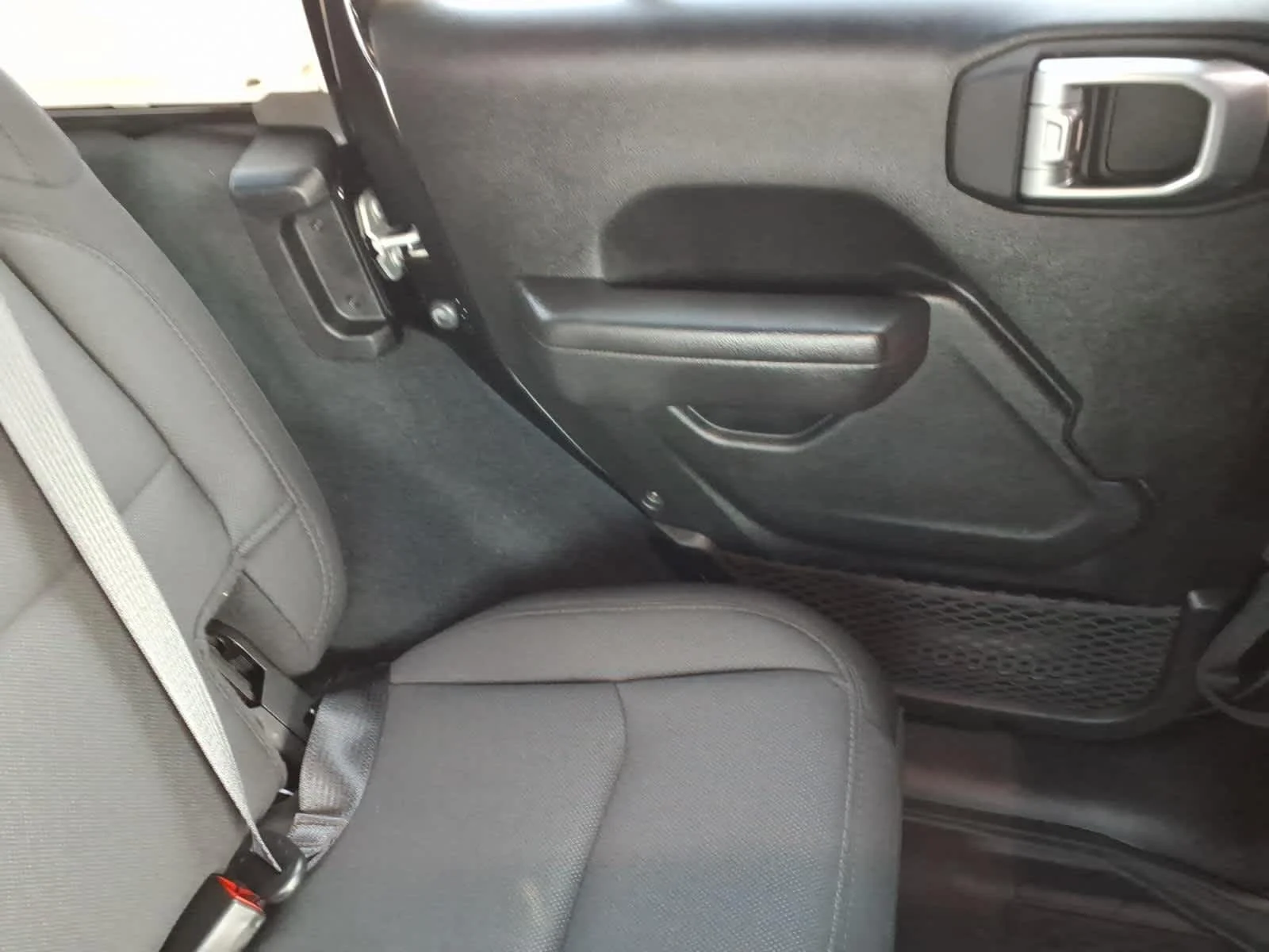 Certified Used 2022 Black Clearcoat Jeep Unlimited Willys image 22