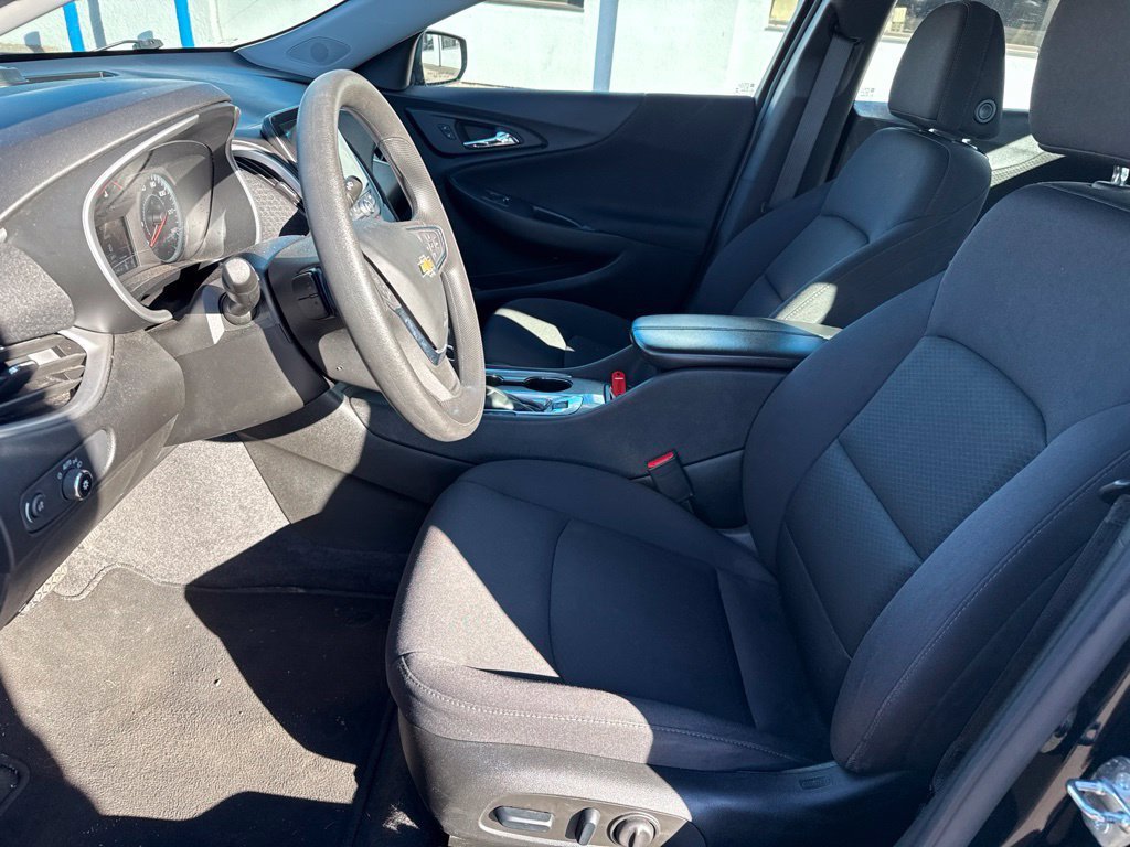 Used 2024 Mosaic Black Metallic Chevrolet 1LT image 20