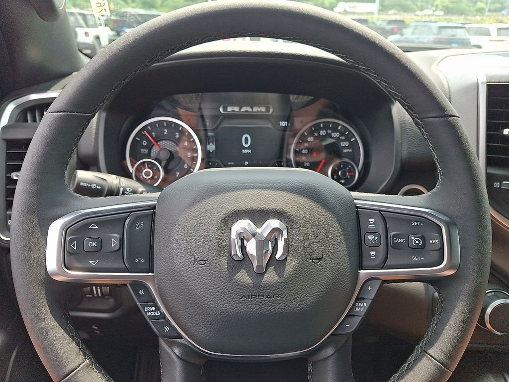 New 2026 Diamond Black Crystal Pearlcoat RAM Big Horn/Lone Star image 15