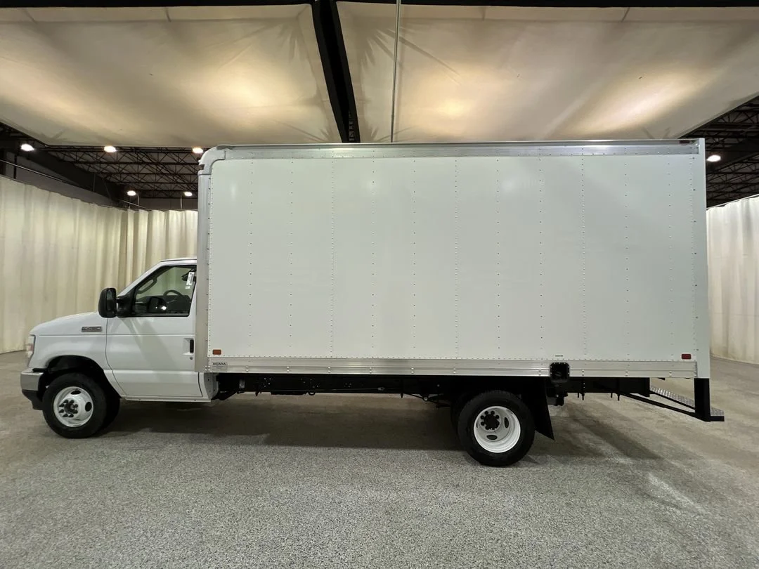 2026 Ford E-Series Cutaway Base - Photo 6