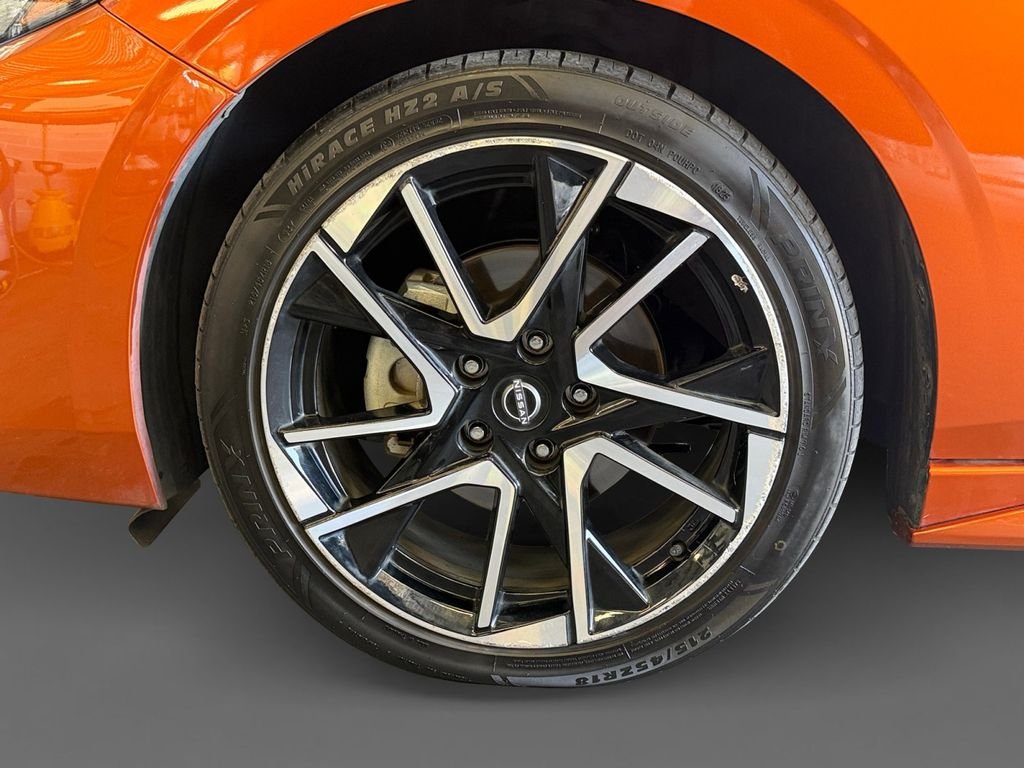 Used 2025 Orange Nissan SR image 15
