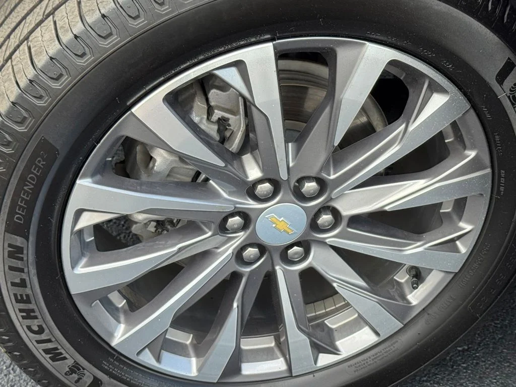 Used 2023 Gray Chevrolet Premier image 14