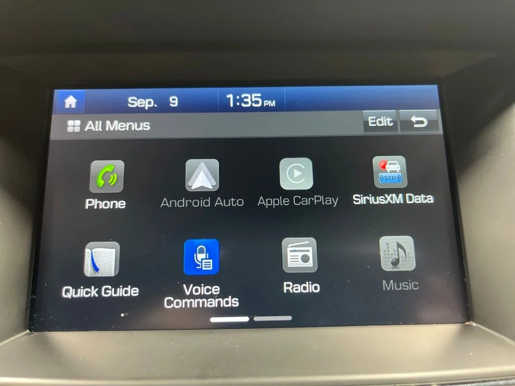 Used 2018 Molten Silver Hyundai SEL image 20