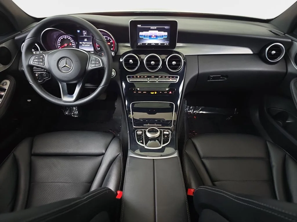 Used 2018 Polar White Mercedes-Benz C 300 image 12