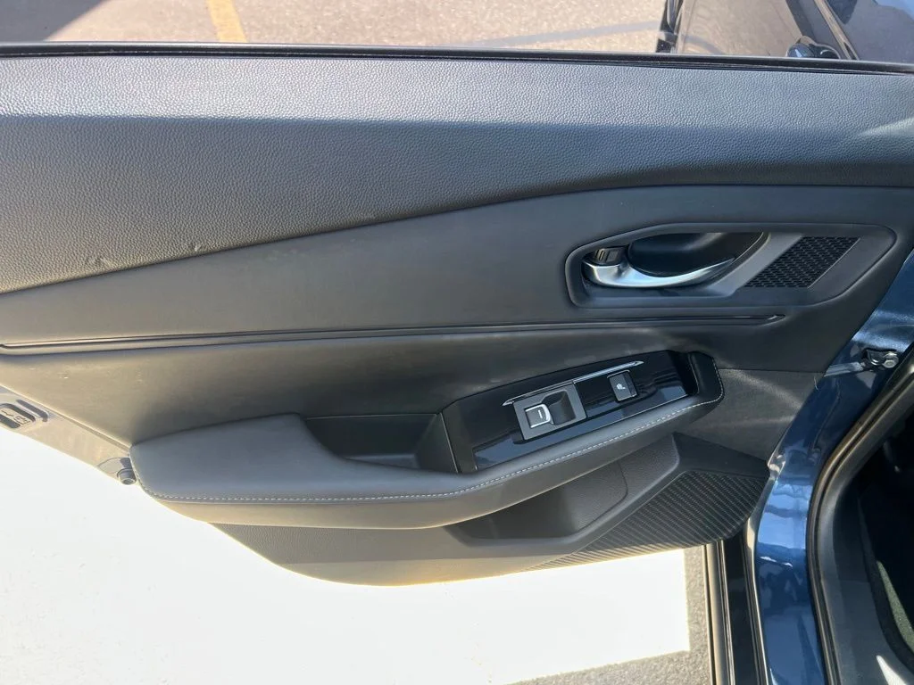 Used 2023  Honda Touring image 20