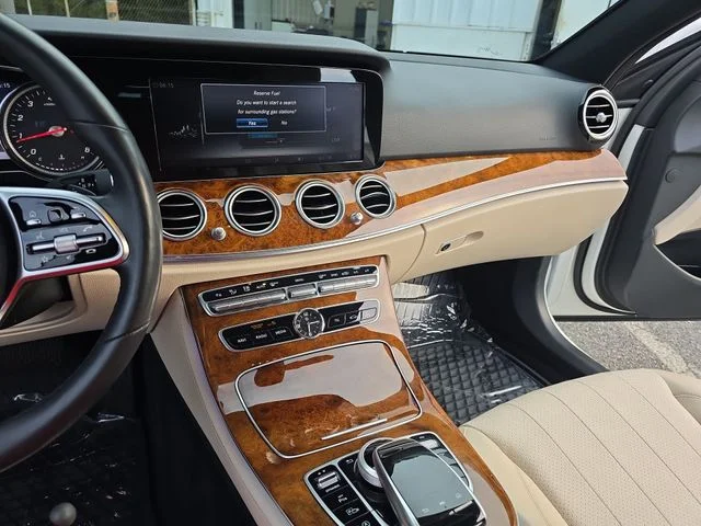Used 2019  Mercedes-Benz E 300 image 21