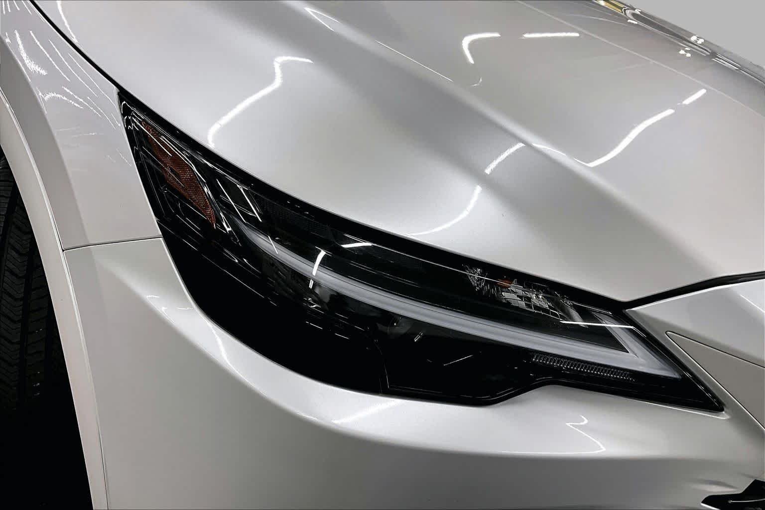 Certified Used 2023 Eminent White Pearl Lexus  image 28