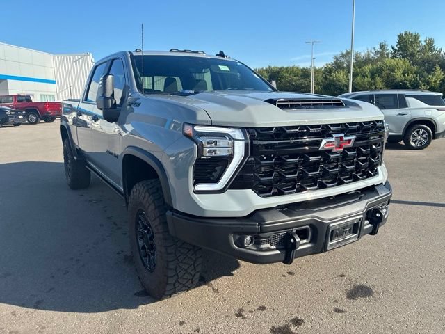 Used 2024 Slate Gray Metallic Chevrolet ZR2 image 5