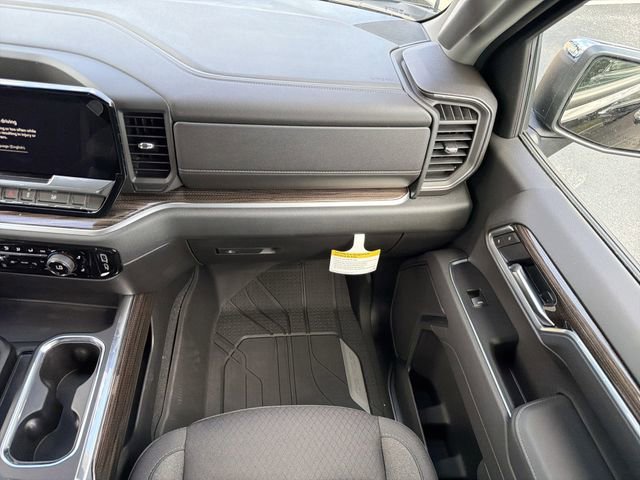 2026 Chevrolet Silverado 1500 LT - Photo 17