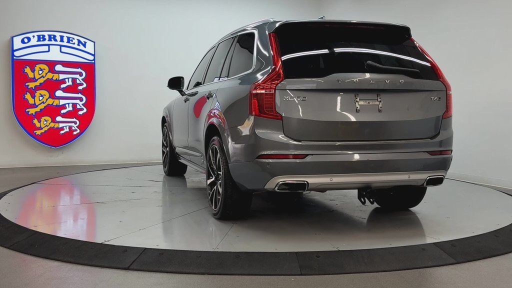 Used 2020 Gray Metallic Volvo T6 Momentum image 6