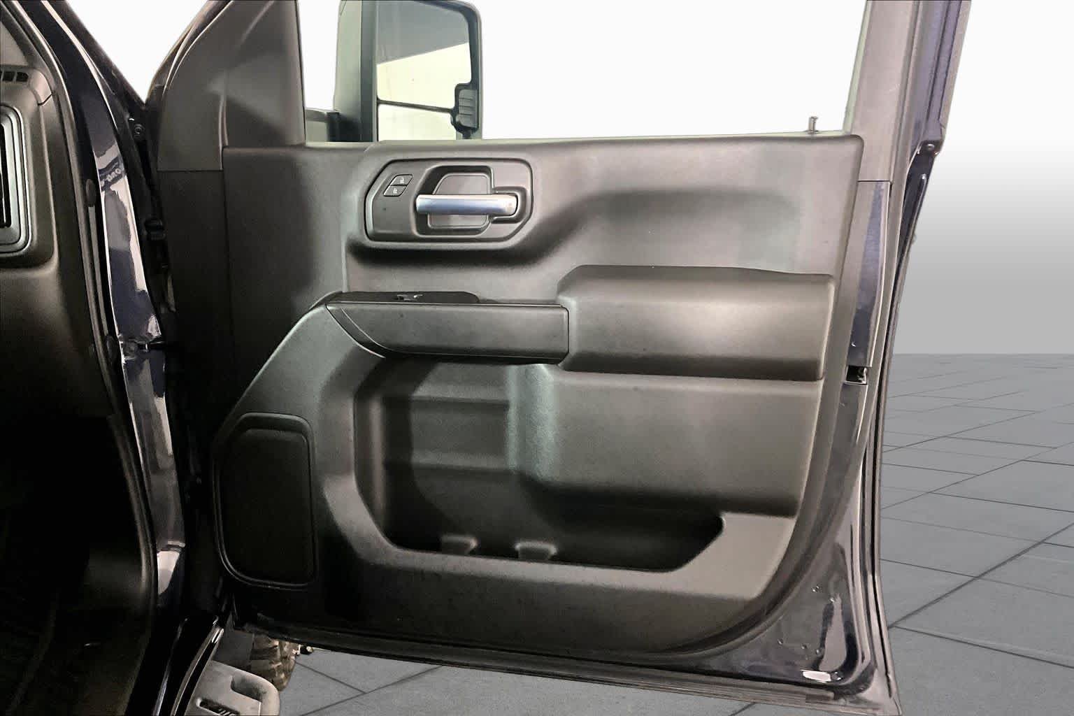 Used 2024 Dark Ash Metallic Chevrolet Custom image 21