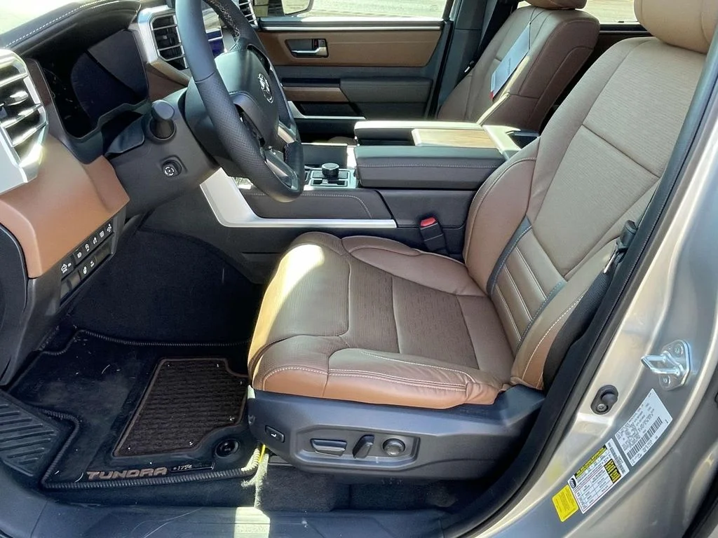 2025 Toyota Tundra 1794 Edition - Photo 12