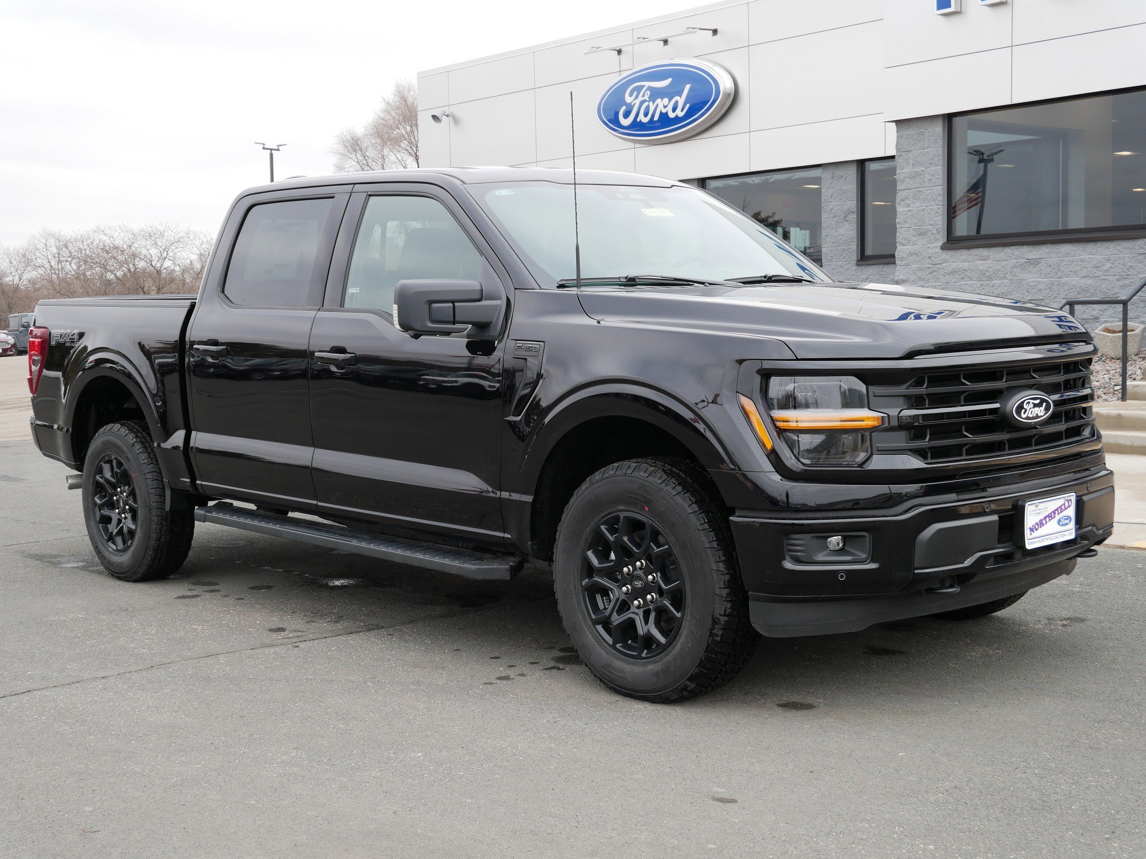 View vehicle photo 2