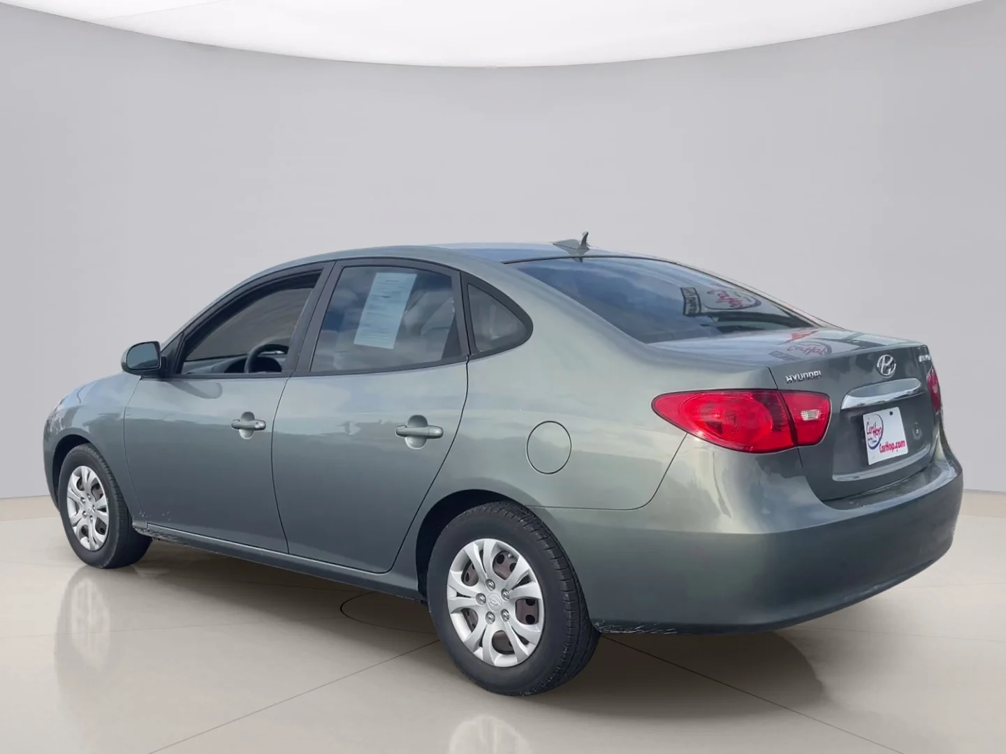 Used 2010 Gray Hyundai GLS image 3