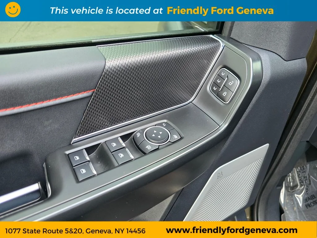 Used 2025 Green Ford Raptor image 20