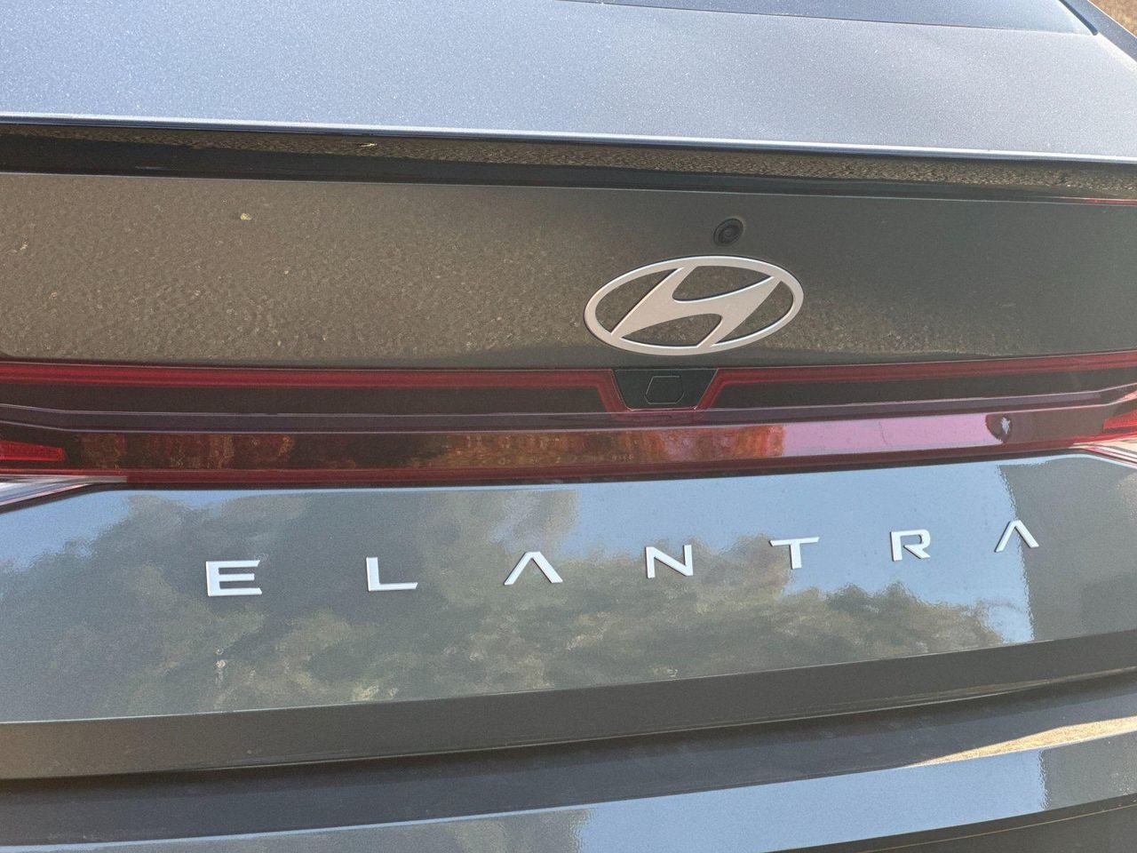 New 2026 Gray Hyundai SEL Sport Plus image 24