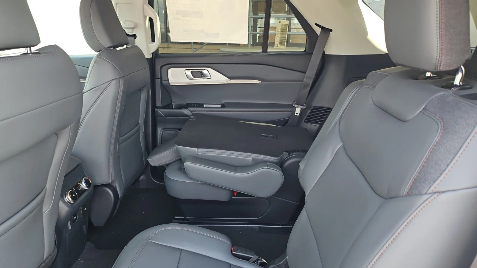 New 2026 Carbonized Gray Metallic Ford Active RWD image 9
